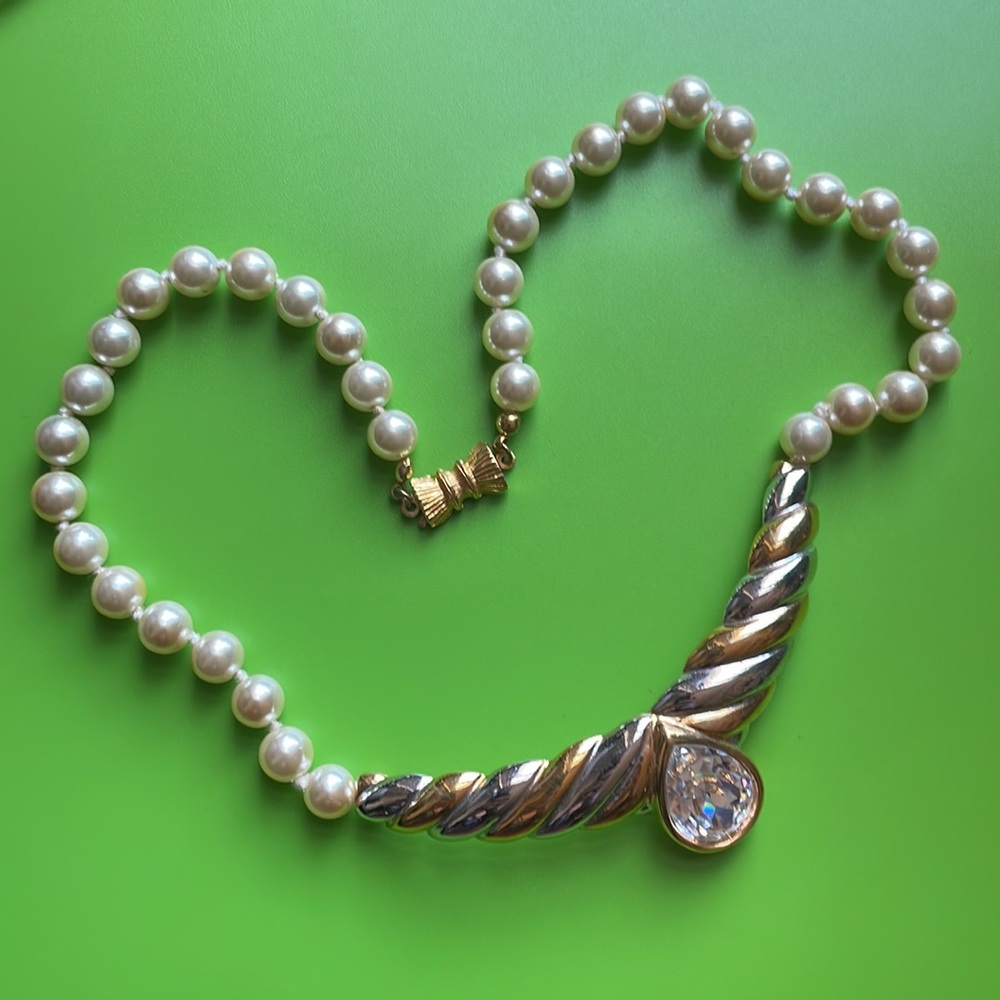 [Vintage] 1980's Statement Pearl Necklace